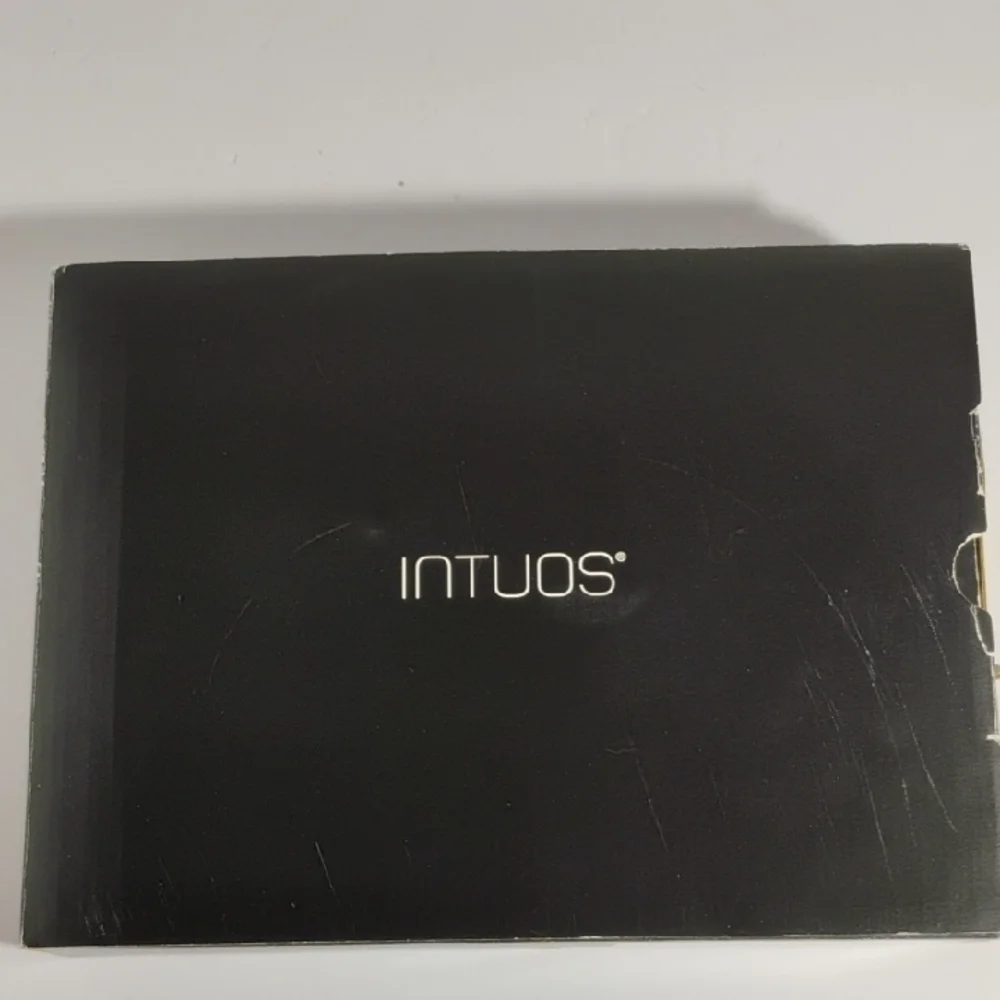 Intuos Wacom Black Digital Drawing Tablet with Stylet & Multi-Touch